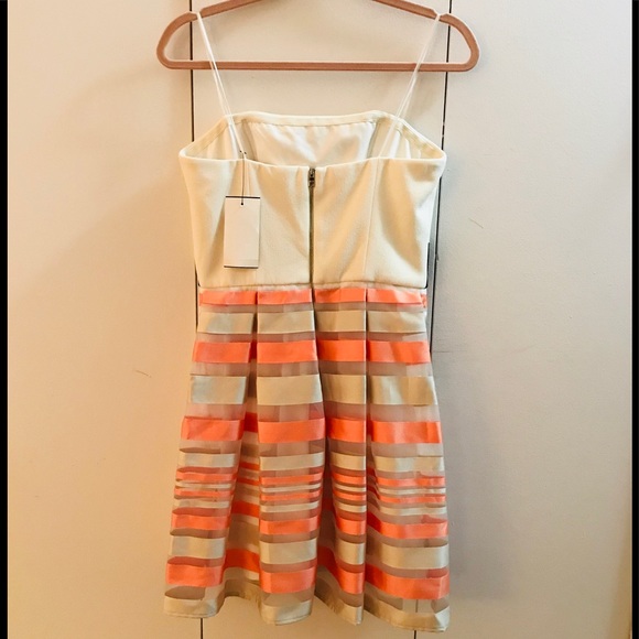 #019. Gorgeous ABS Allen Schwartz strapless dress NWT - Picture 3 of 9